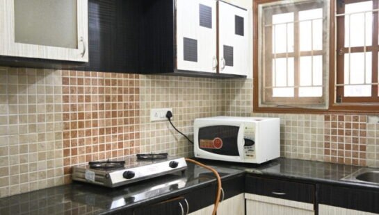 Equipped Kitchenette